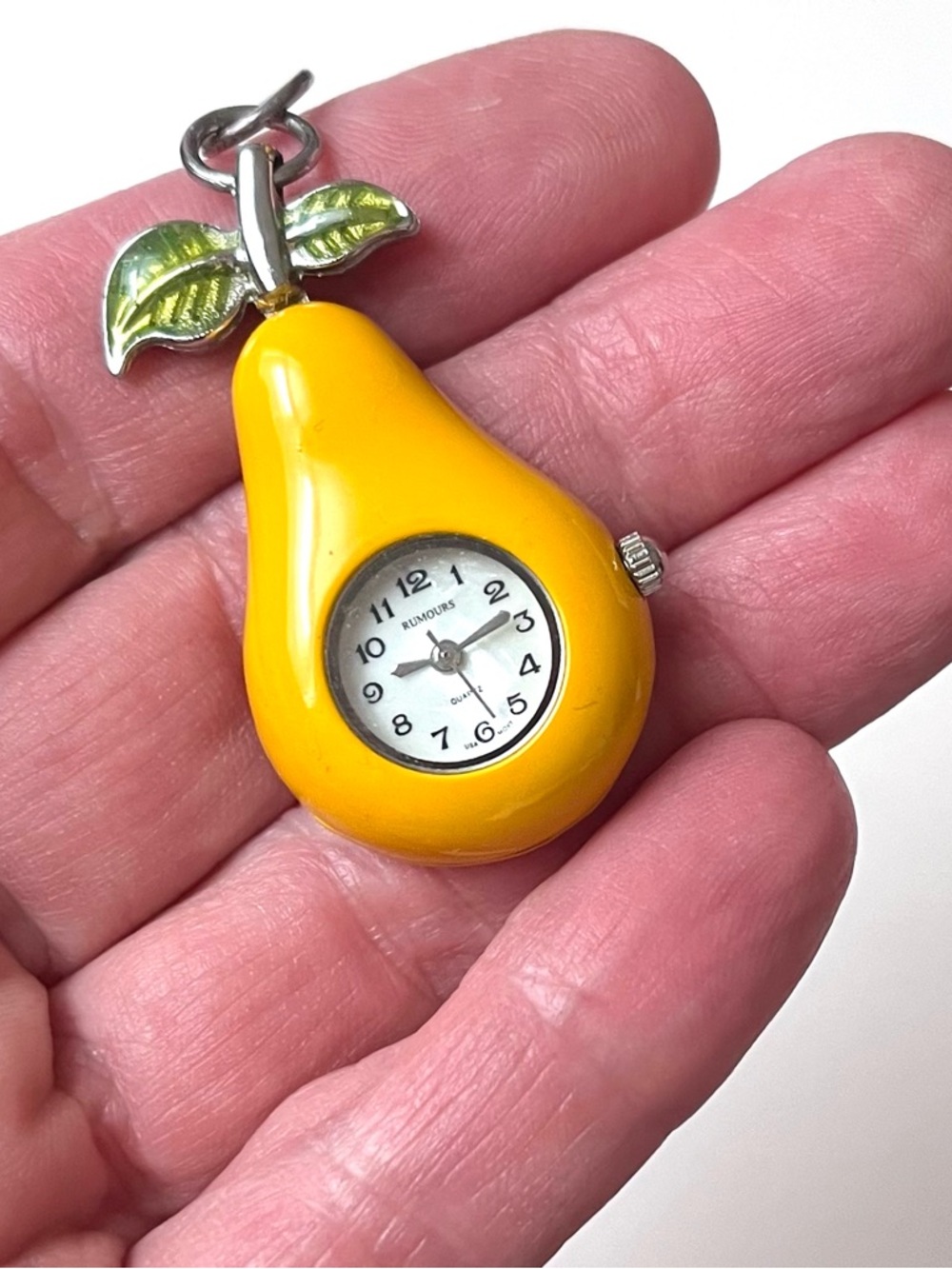 *SOLD*Adorable VINTAGE Pear Watch for Necklace (NOT MARC JACOBS!)